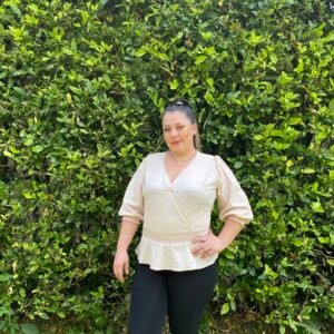 blusa beige tallas grandes belfem