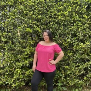 Blusa fucsia cuello bandeja